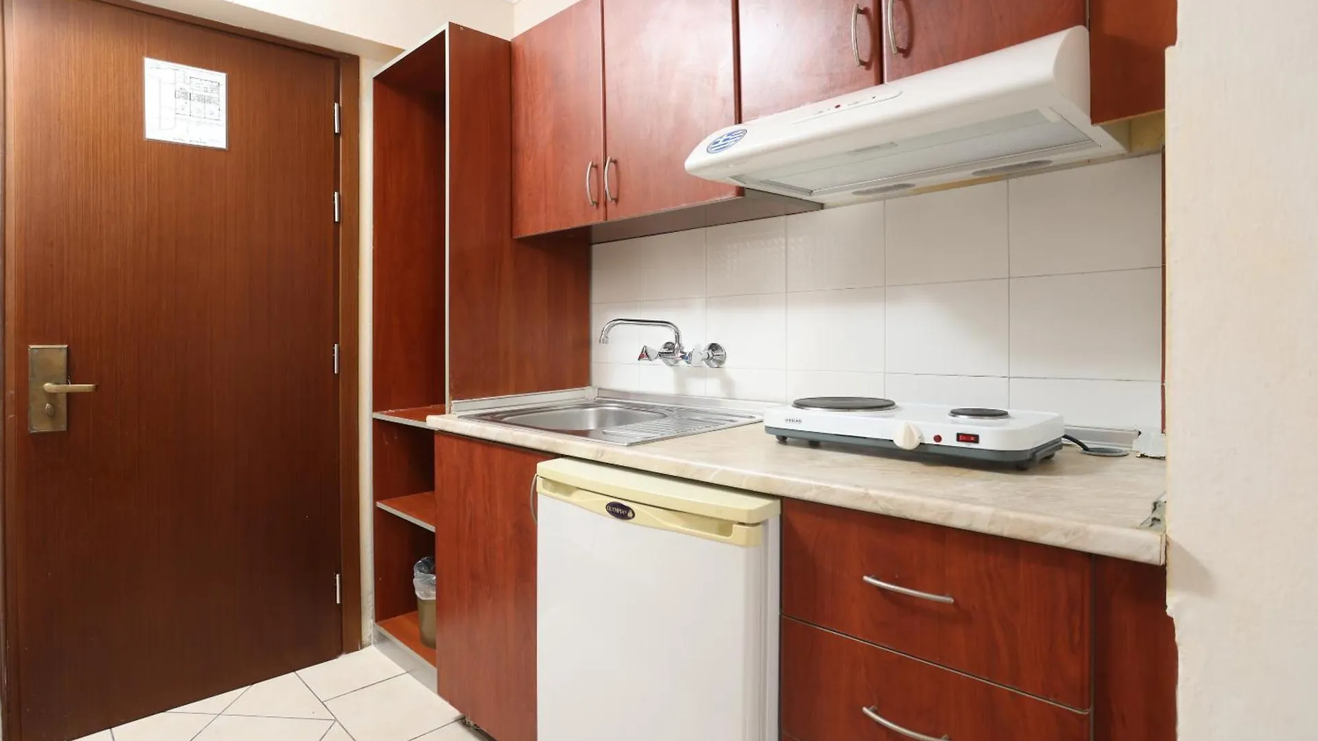 ** Hotel apartamentowy Asteras Hotel Hanioti Grecja